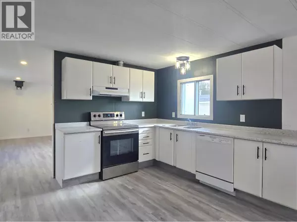 103 Mile House, BC V0K2E1,5378 PARK DR #18