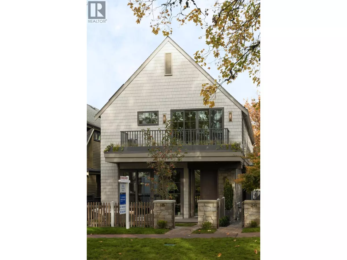 Vancouver, BC V5Y2C2,15 West 20TH AVE #2