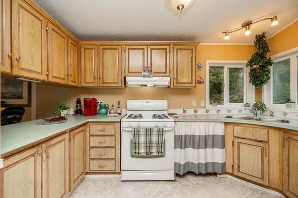 Mission, BC V0M1G0,10327 FERNIE ROAD