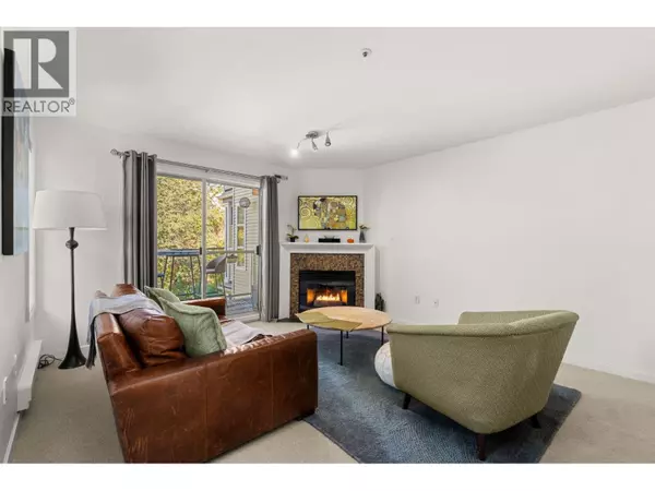 Vancouver, BC V5L2T2,1537 CHARLES ST #202