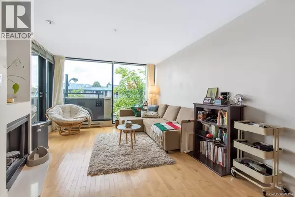 2525 BLENHEIM ST #304, Vancouver, BC V6K4W6