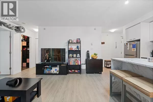 Vancouver, BC V6B1T8,111 West GEORGIA ST #2205