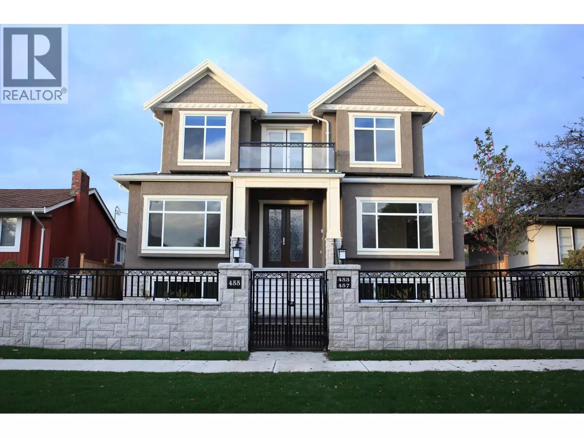 Vancouver, BC V5Y2N7,455 W 38TH AVENUE