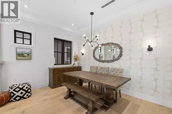 Vancouver, BC V6R2Y9,3363 W 15TH AVENUE