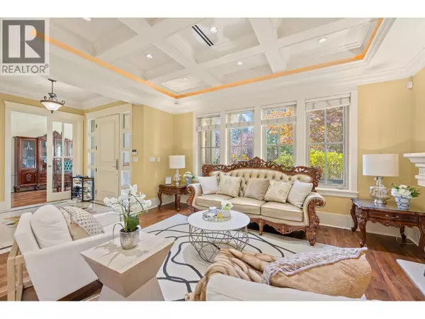 Vancouver, BC V6P5G7,6616 WILTSHIRE STREET