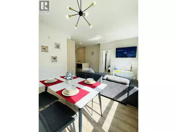 Coquitlam, BC V3J0N3,741 ANSKAR CT #305