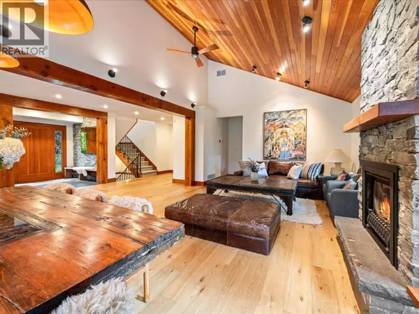 Whistler, BC V8E0G1,8745 IDYLWOOD PLACE