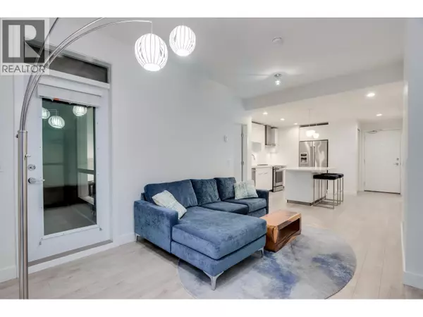 North Vancouver, BC V7M0E4,723 West 3RD ST #528