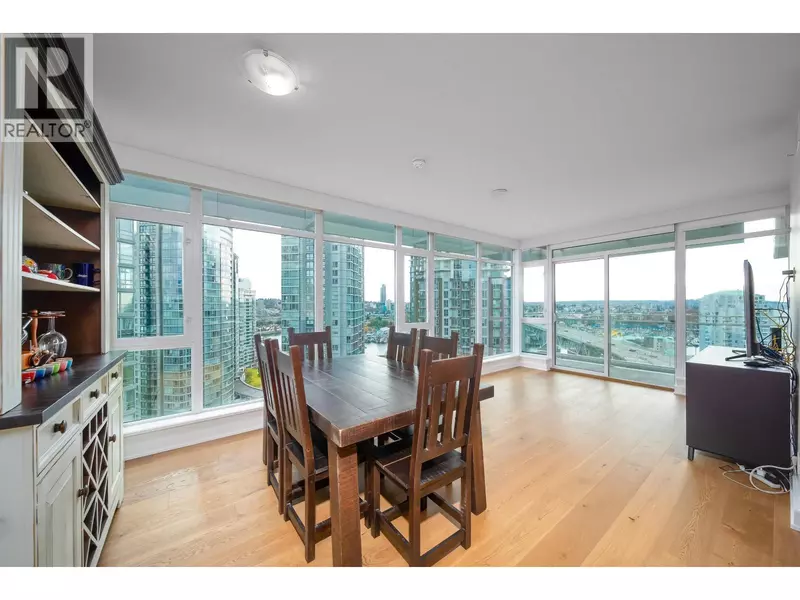 1372 SEYMOUR ST #2108, Vancouver, BC V6B0L1