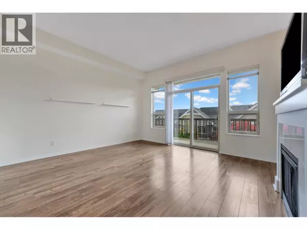 Coquitlam, BC V3E0C2,3105 DAYANEE SPRINGS BLVD #139