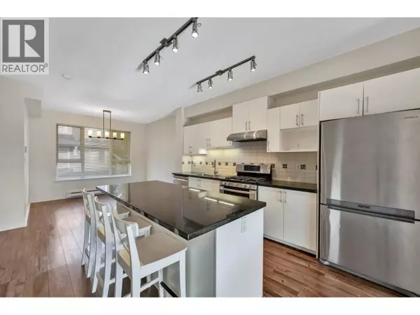 Coquitlam, BC V3E0C2,3105 DAYANEE SPRINGS BLVD #139