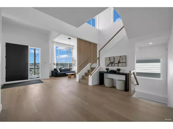 Surrey, BC V3V2V6,11344 RIVER ROAD