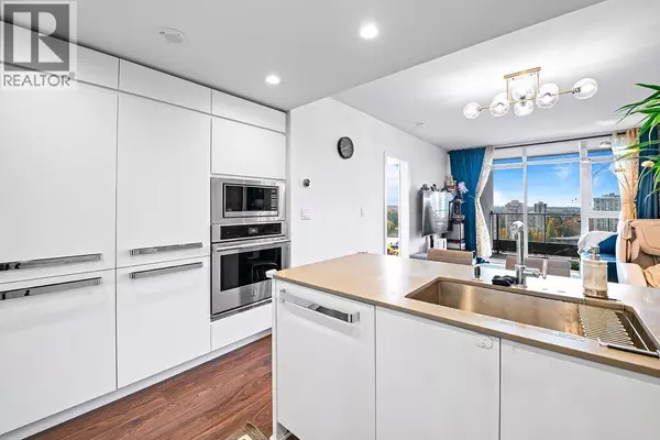 Coquitlam, BC V3K6C3,450 WESTVIEW ST #1209