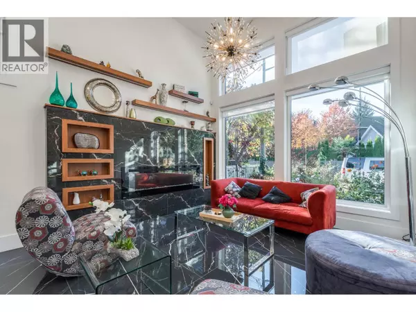 Delta, BC V4L1C8,5845 WHITCOMB PLACE