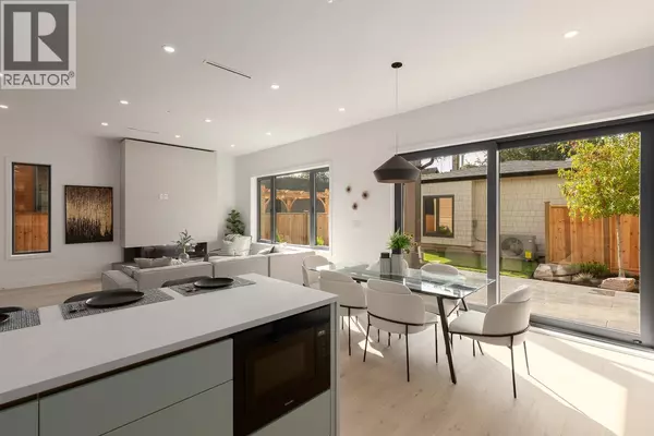 Vancouver, BC V6K2M7,3186 West 11TH AVE #2