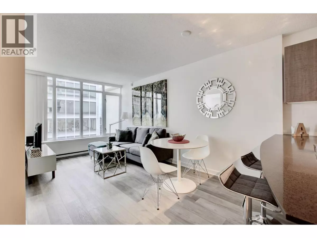 Vancouver, BC V6C3T3,610 GRANVILLE ST #2906