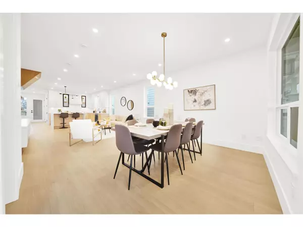 Surrey, BC V3Z9M9,16479 20 AVENUE