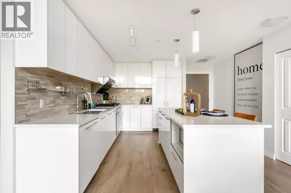 Richmond, BC V6X0S6,9551 ALEXANDRA RD #432