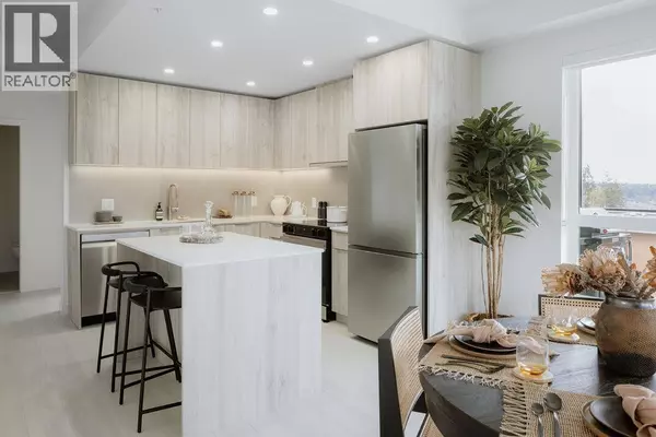 North Vancouver, BC V7G0B4,3594 MALSUM DR #616