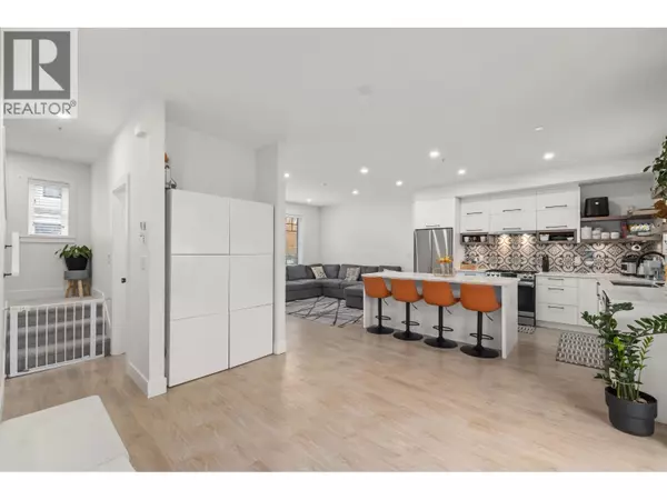 Maple Ridge, BC V4R0H6,12018 237 ST #34