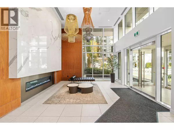 Coquitlam, BC V3K0G6,585 AUSTIN AVE #205