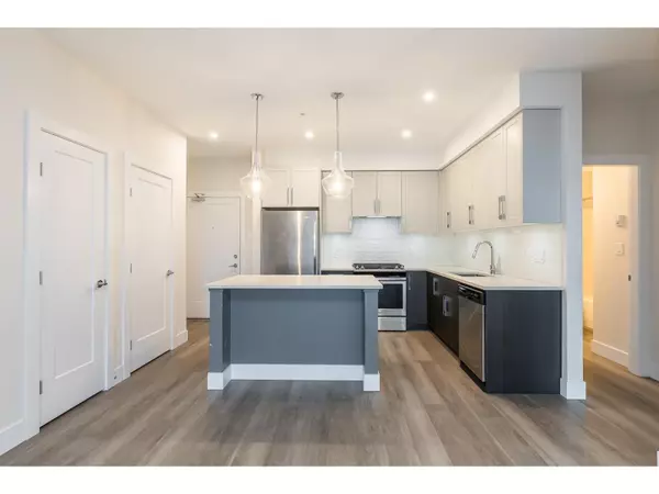 Abbotsford, BC V2S0M5,32838 VENTURA AVE #408