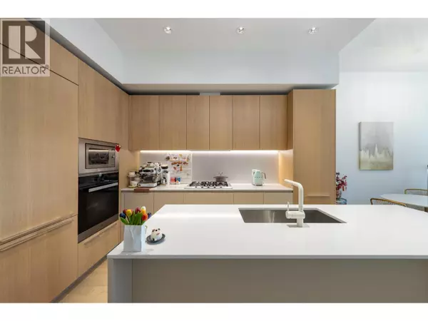 Richmond, BC V7C0E5,6688 PEARSON WAY #107