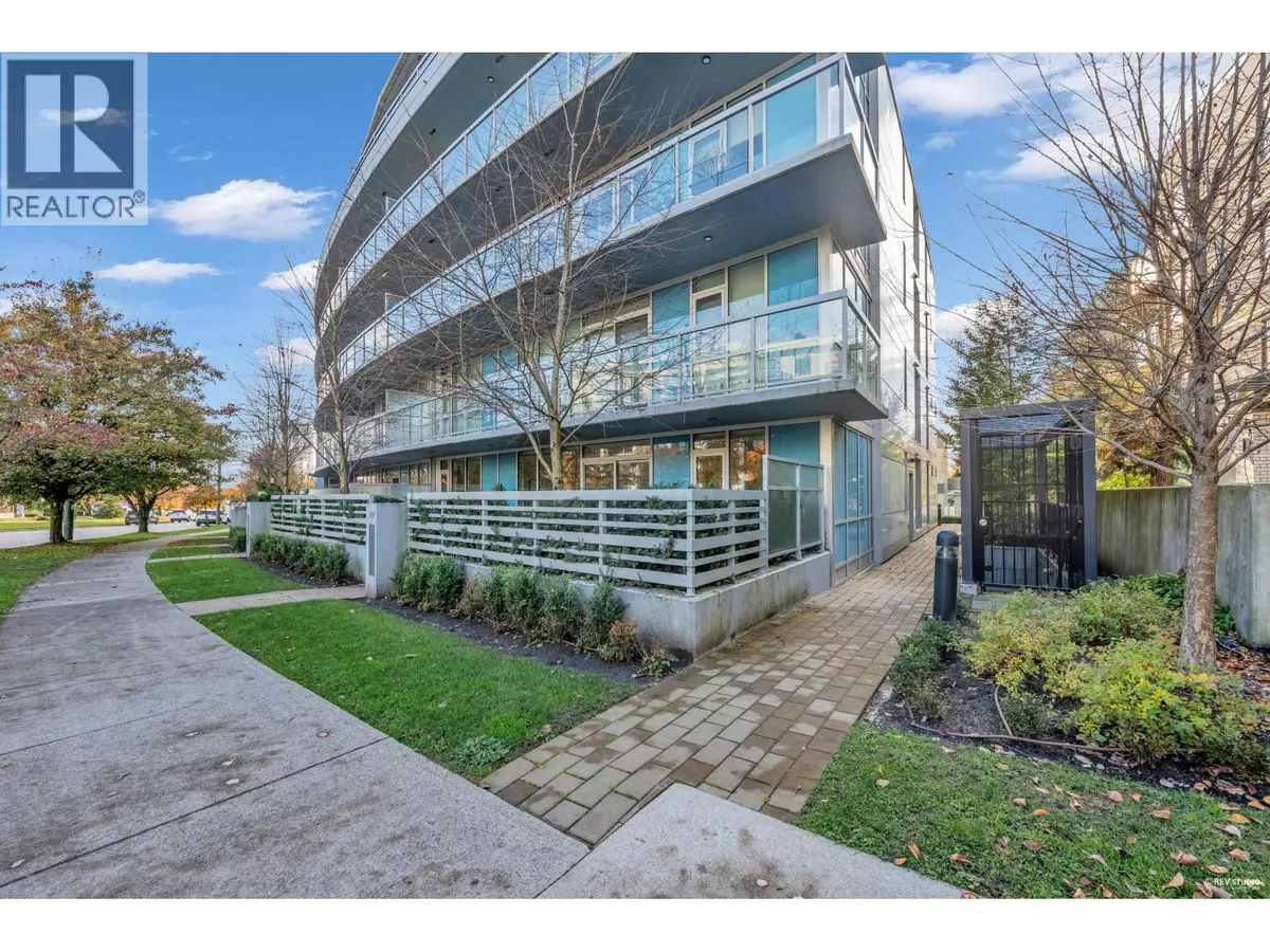 Vancouver, BC V5Z0J4,5189 CAMBIE ST #107