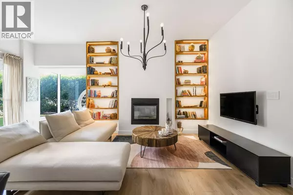 New Westminster, BC V3L5N9,410 CARNARVON ST #102