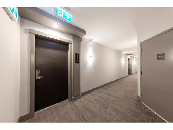 Surrey, BC V3Z0Y1,15137 33 AVE #411