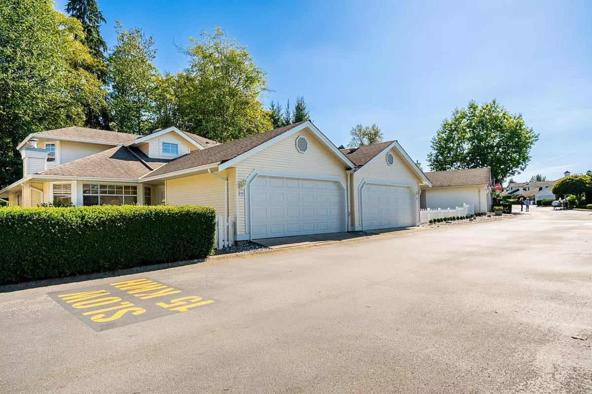 Langley, BC V1M2M9,9208 208 #142