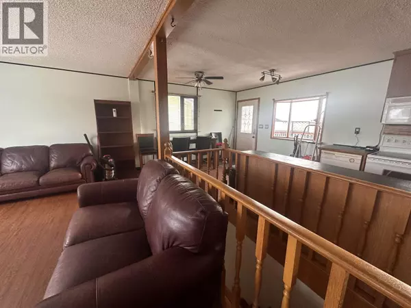 Fort Nelson, BC V0C1R0,5204 TAMARACK CRESCENT