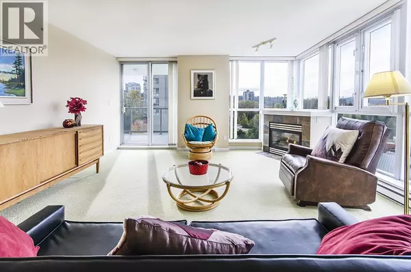 Port Moody, BC V3H5L8,235 GUILDFORD WAY #701