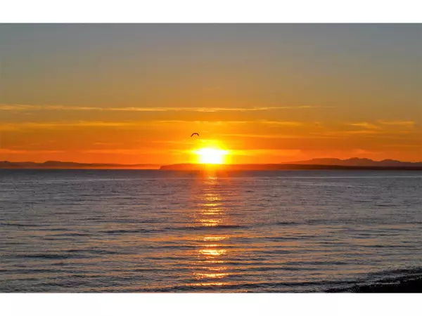 12631 15 AVENUE, Surrey, BC V4A1K1