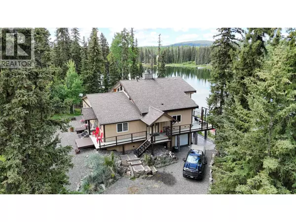 100 Mile House, BC V0K2K1,6323 MOOSE POINT DRIVE