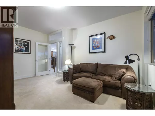 Maple Ridge, BC V2W0A6,10690 247A STREET