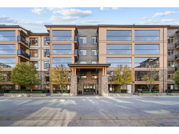 Langley, BC V2Y0Y1,8218 207A #B124