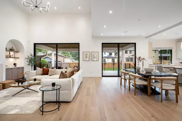 Langley, BC V3A2Z8,20345 41A AVENUE