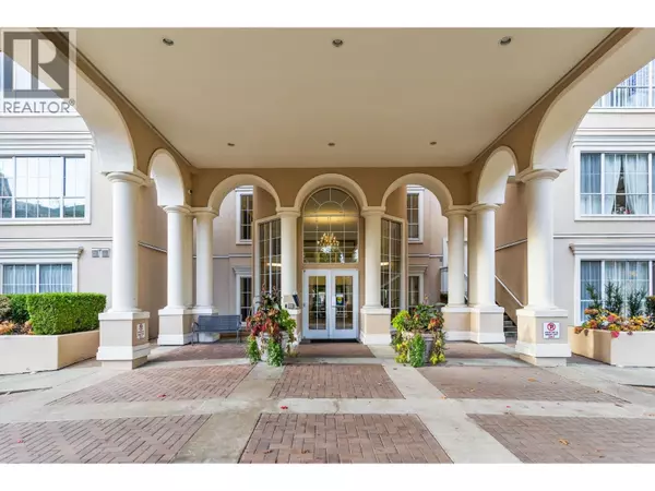 Coquitlam, BC V3B7N1,2995 PRINCESS CRES #319