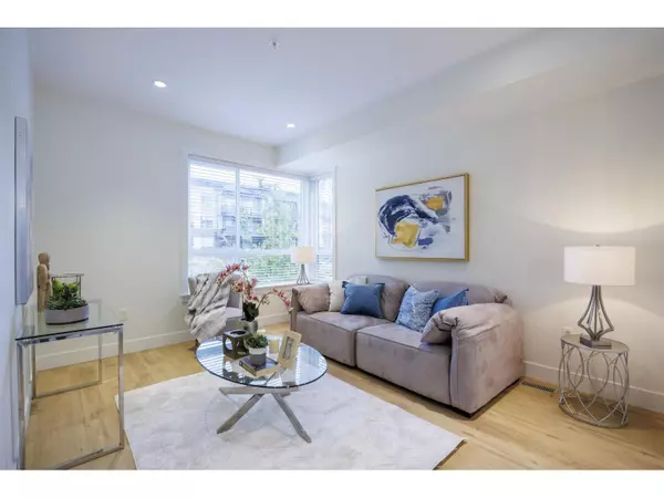 Langley, BC V2Y4L5,19935 75A #6