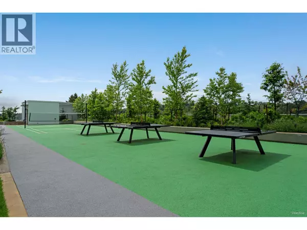 Coquitlam, BC V3K0J1,318 ALDERSON AVE #807