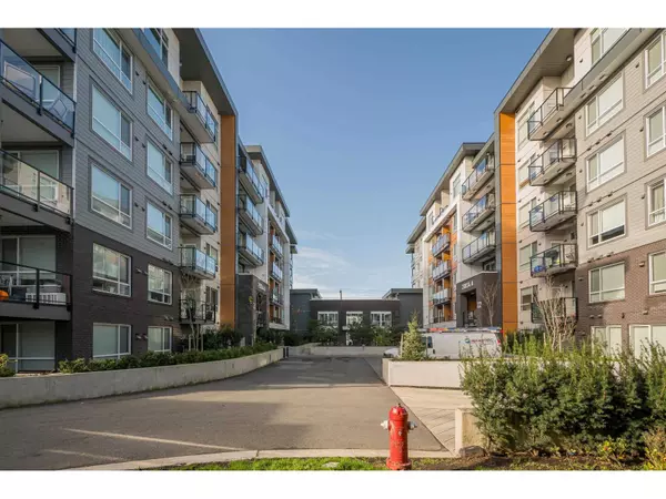 Langley, BC V2Y3M4,20834 80 AVE #A114