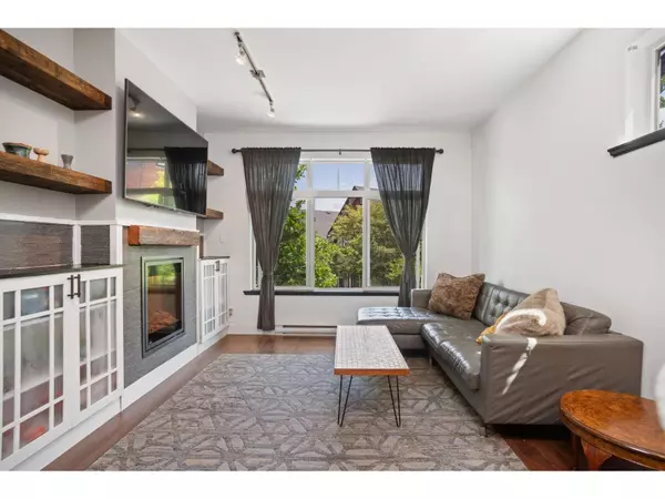 Surrey, BC V3X1A2,6299 144 ST #32