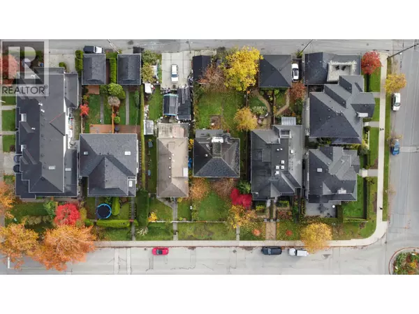 North Vancouver, BC V7M2S8,1628-1632 MAHON AVENUE