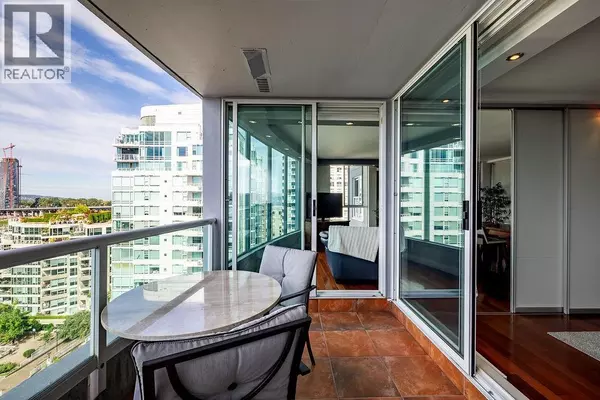 Vancouver, BC V6Z2N1,1500 HOWE ST #1405