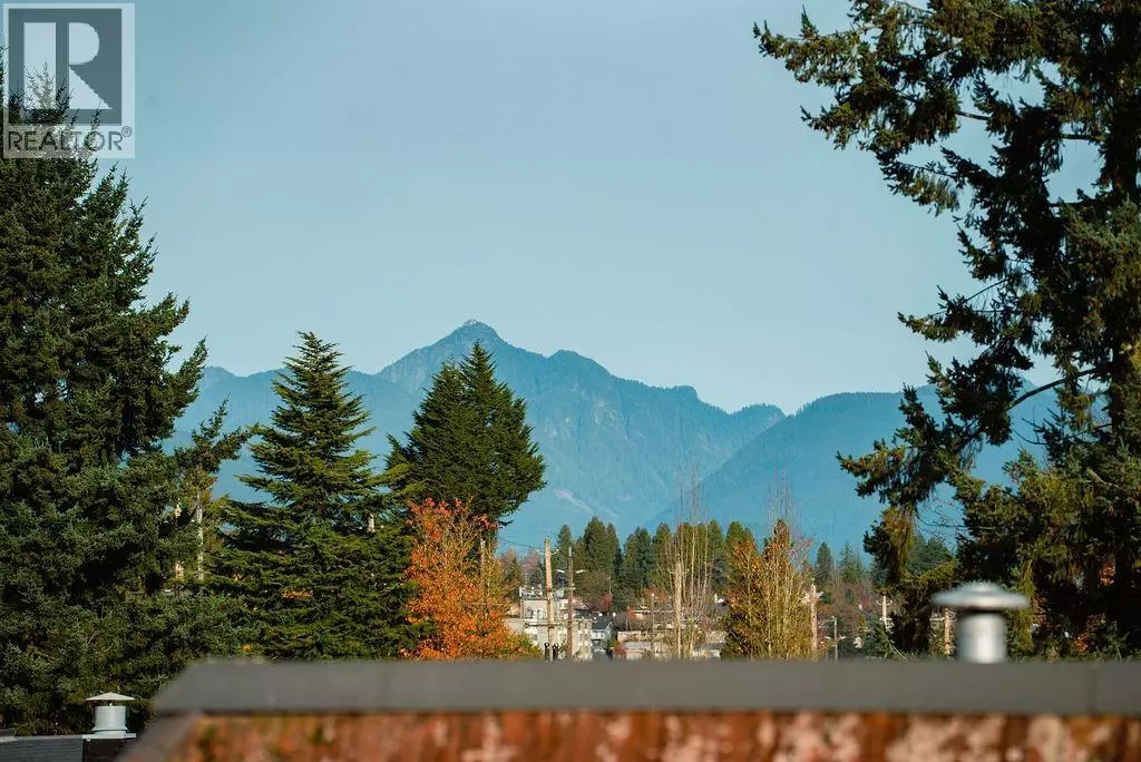 New Westminster, BC V3M2M7,737 HAMILTON ST #310