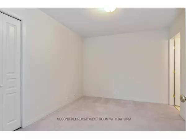 Abbotsford, BC V2T5L8,31406 UPPER MACLURE #106