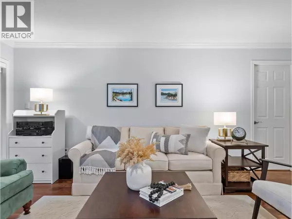 North Vancouver, BC V7H2Y7,3690 BANFF CT #107