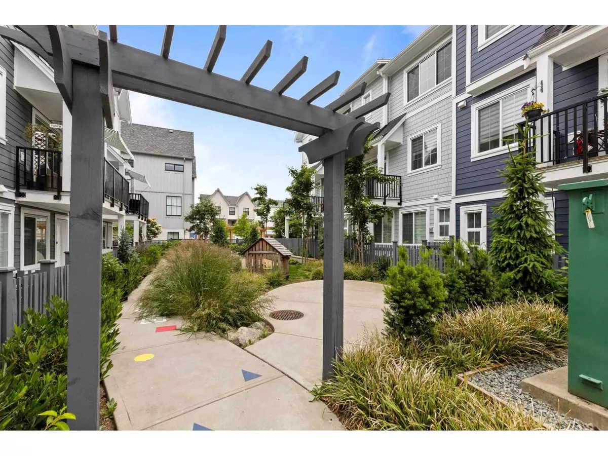 Langley, BC V2Y3S3,20321 80 #44