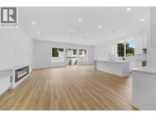 Pitt Meadows, BC V3Y2C4,19098 DOERKSEN DRIVE